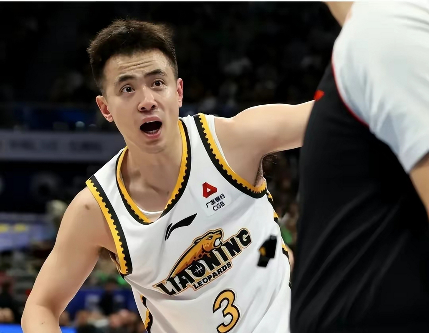 爱游戏精品手游合集CBA常规赛转会期走向成谜，广厦男篮状态回暖，球迷炸锅，赛程密集仍需轮换的简单介绍