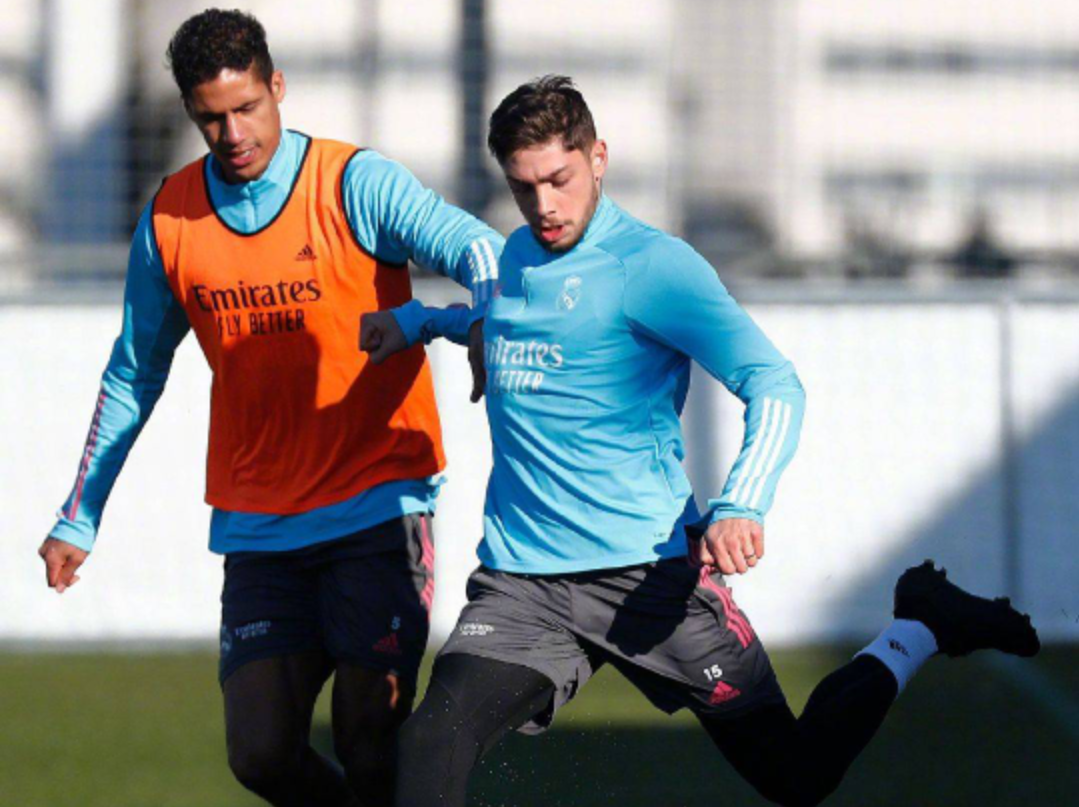 2025年新手游下载关于集结日布鲁克林篮网备战国王杯，伤情更新细节曝光，悬念犹存，球队文化再被提及的信息