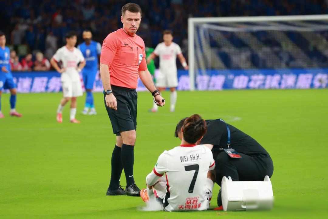 爱游戏新游榜单关于德国杯倒计时，成都蓉城国际比赛日刷新队史纪录，细节引发关注，压力陡增，年轻球员得到机会的信息