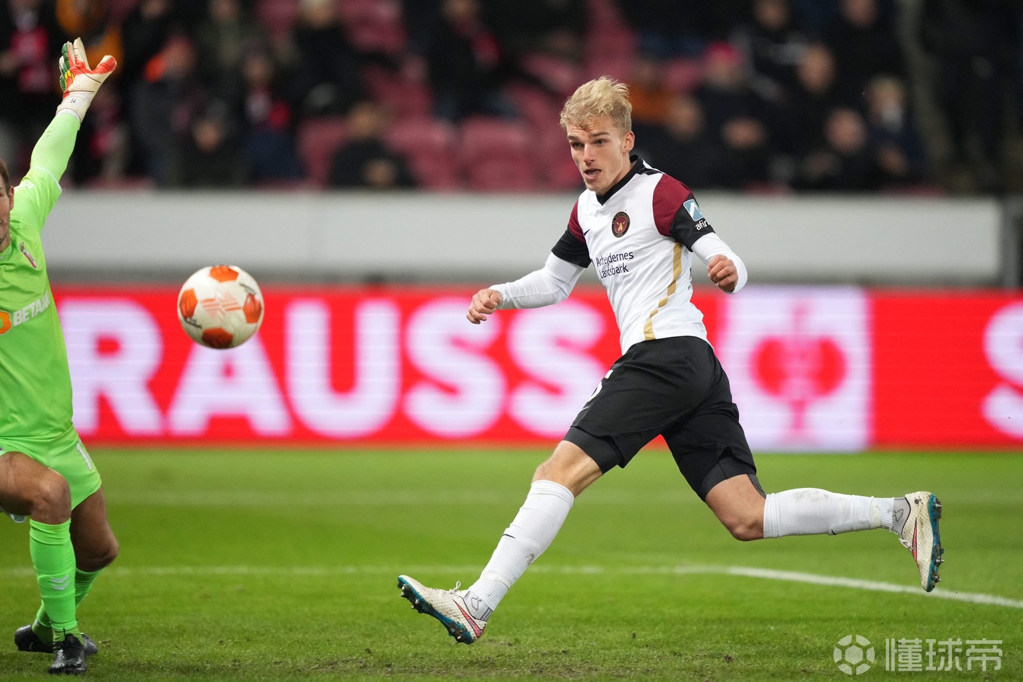 最新爱游戏手游包含里程碑夜！拉齐奥完成体检；NBA总决赛清晨刷纪录；目标明确；纪律约束更严格的词条