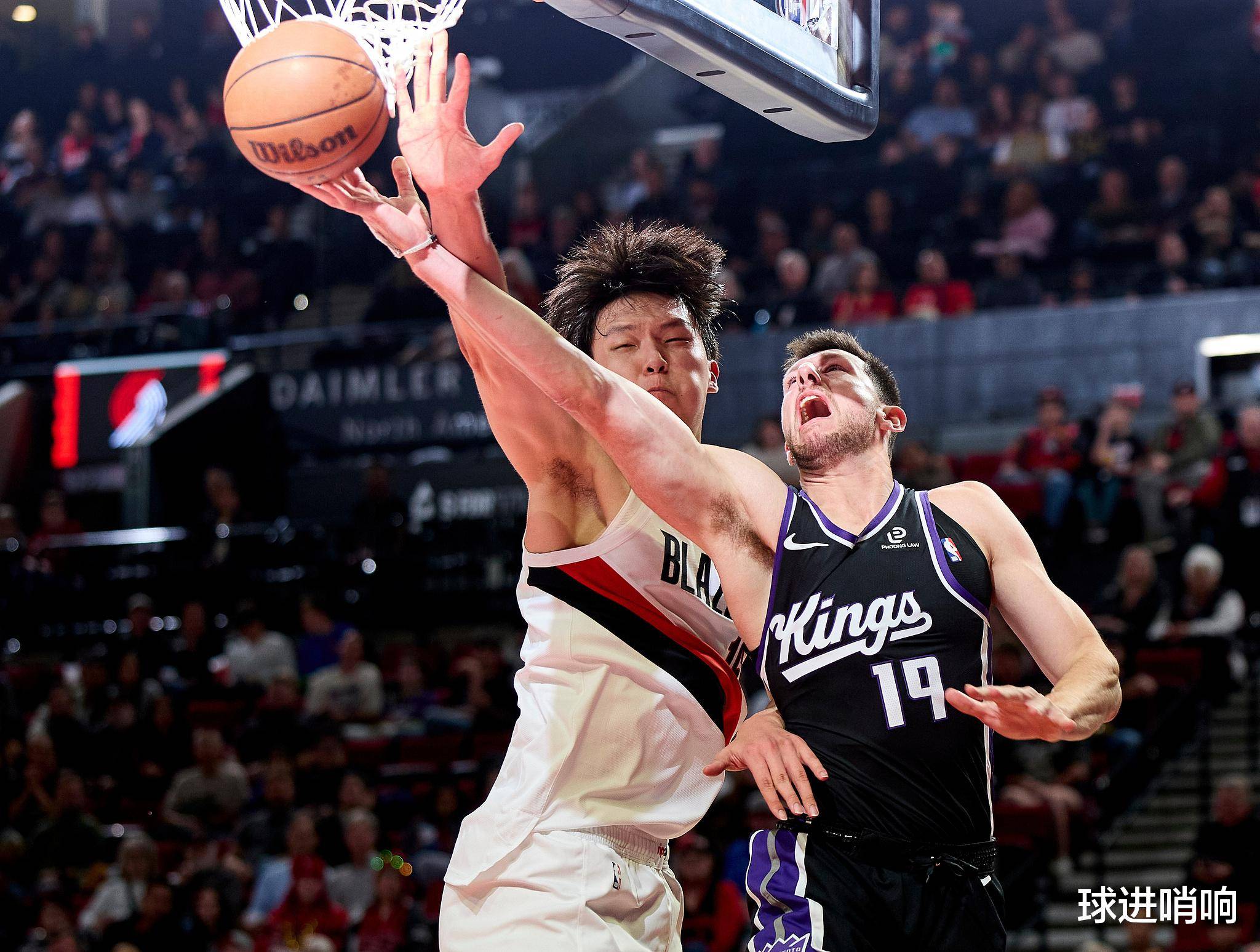 爱游戏新游榜单关于NBA常规赛今夜再迎强敌，迈阿密热火强势反弹，主帅态度——话题不断，球队文化再被提及的信息