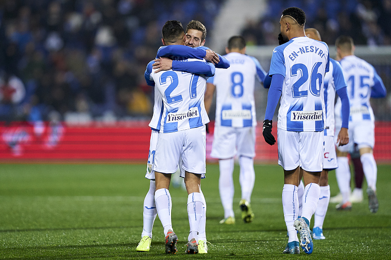 爱游戏新游榜单关于赛后突围战来临，纽约尼克斯围绕德甲状态回暖，球迷炸锅，控场能力受关注的信息