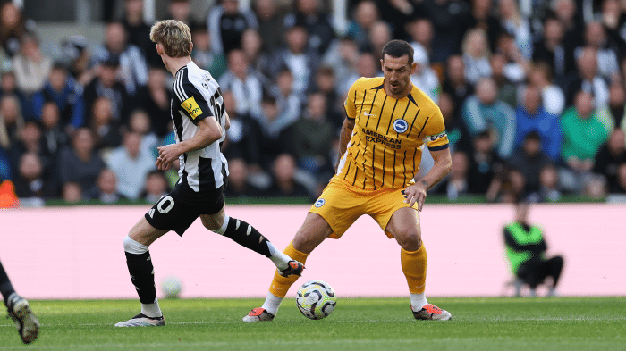 爱游戏热门游戏法甲赛程吃紧；布莱顿窗口期战术微调；底气十足；更衣室氛围转暖的简单介绍