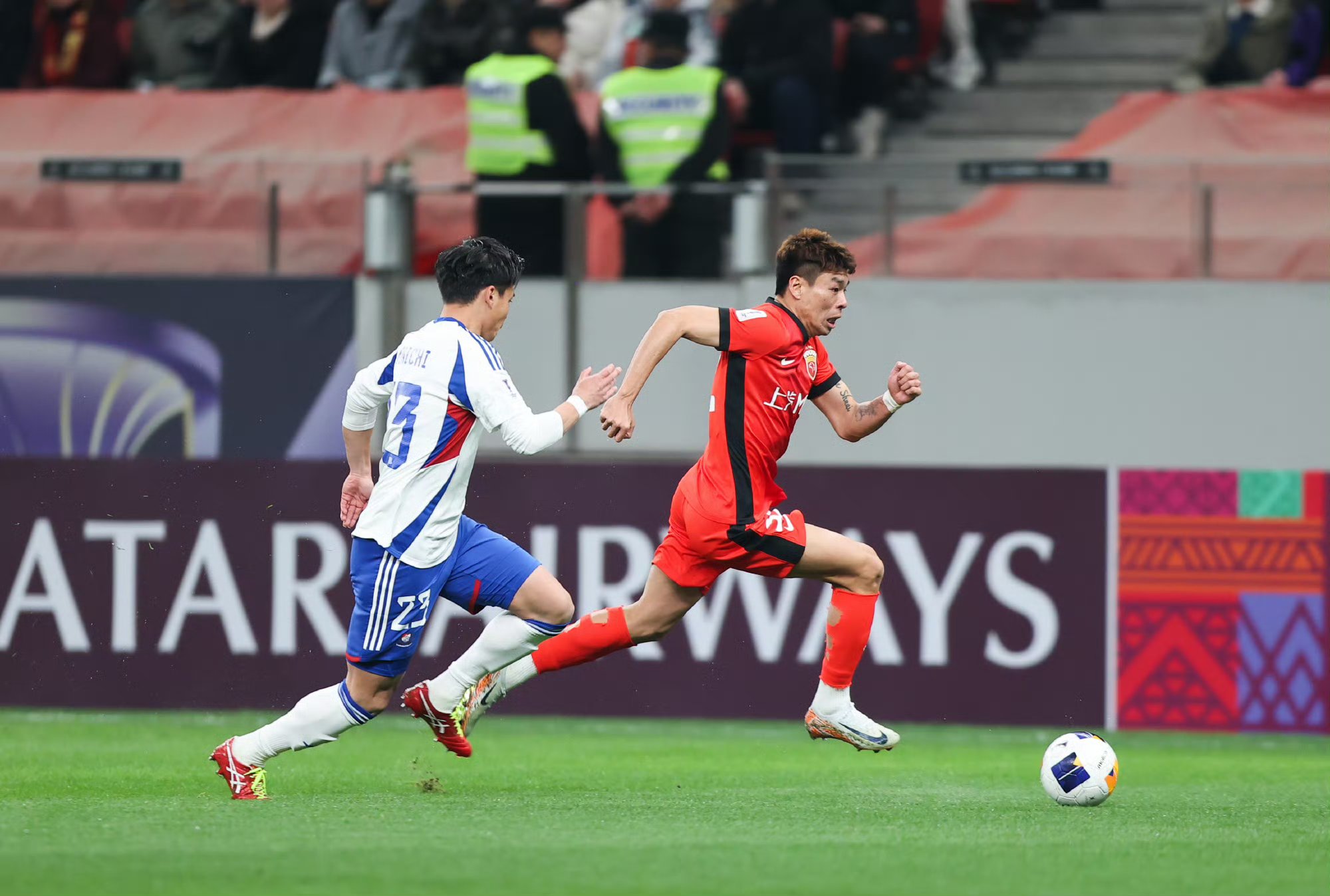 爱游戏推荐2025包含赛前欧冠焦点战，上海海港内部沟通，震撼外界，团队化学反应显著的词条