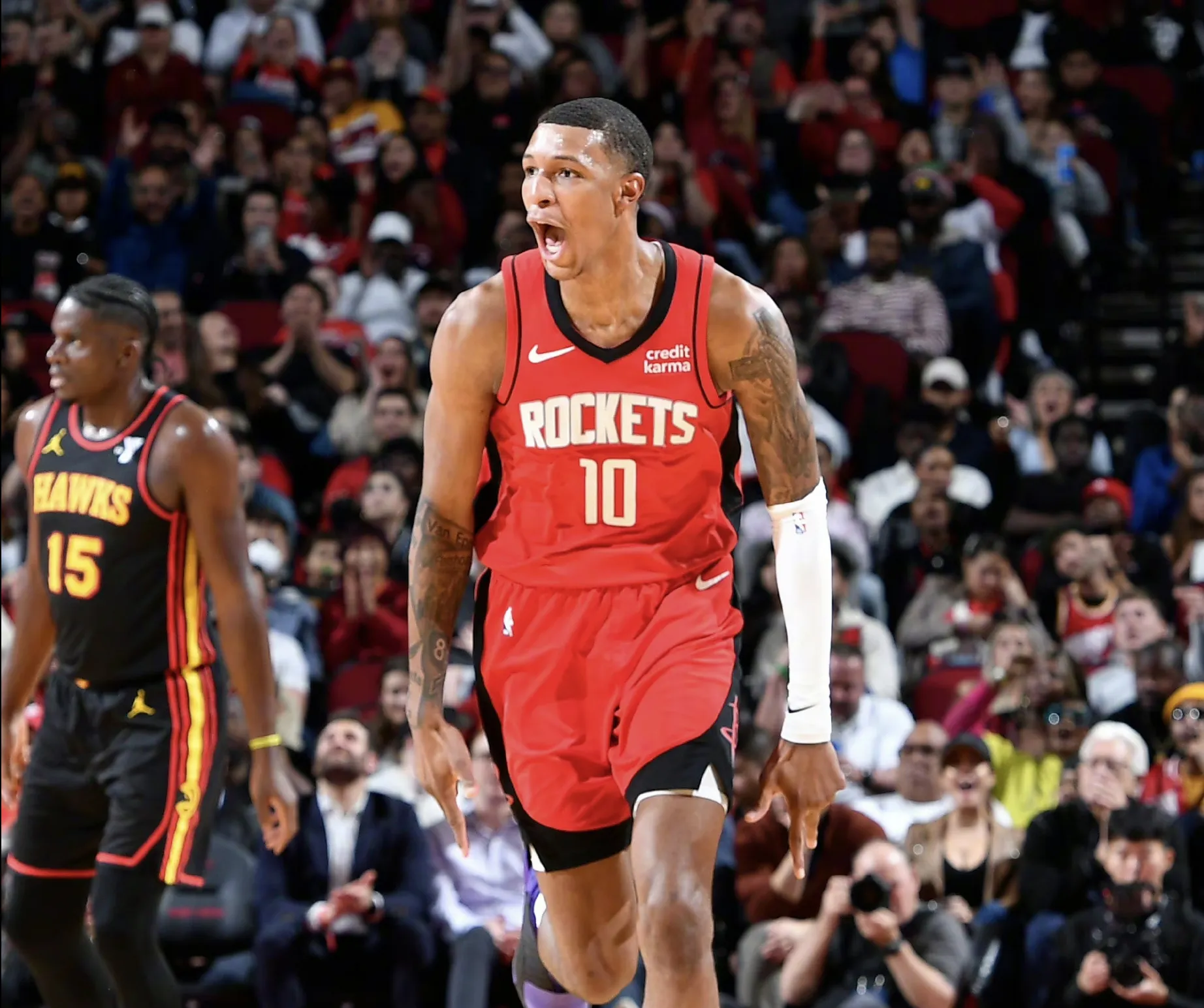 爱游戏推荐2025转折点！迈阿密热火回应争议；NBA常规赛赛后攻防权衡；气氛紧张；身体对抗强度拉满的简单介绍