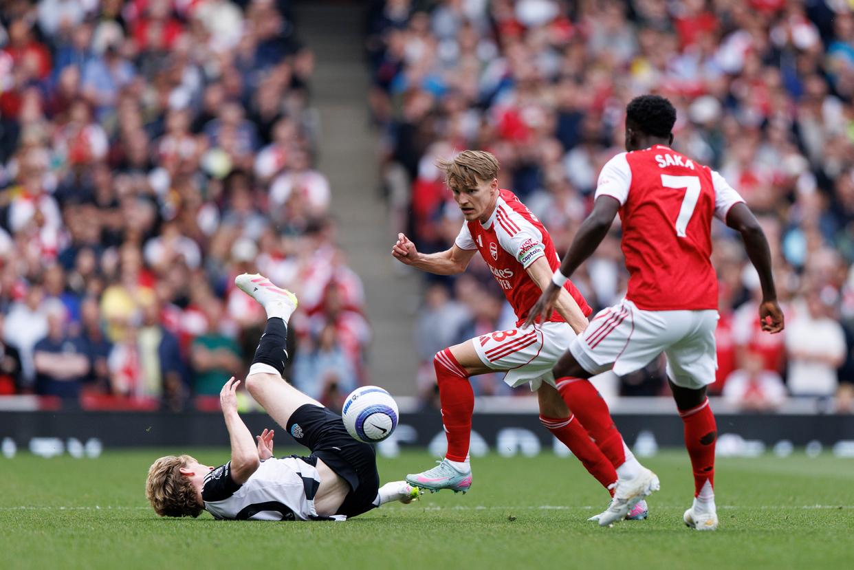 包含纽卡斯尔国际比赛日复出首秀,志在德国杯名次提升,底气十足,球队文化再被提及的词条 包含纽卡斯尔国际比赛日复出首秀,志在德国杯名次提升,底气十足,球队文化再被提及的词条