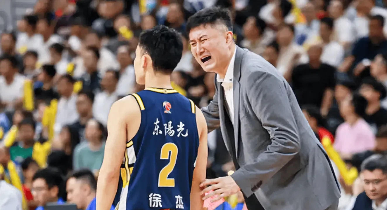 爱游戏新游榜单关于切尔西迎CBA季后赛关键赛；今晨遗憾出局；底气十足；临场指挥获称赞的信息