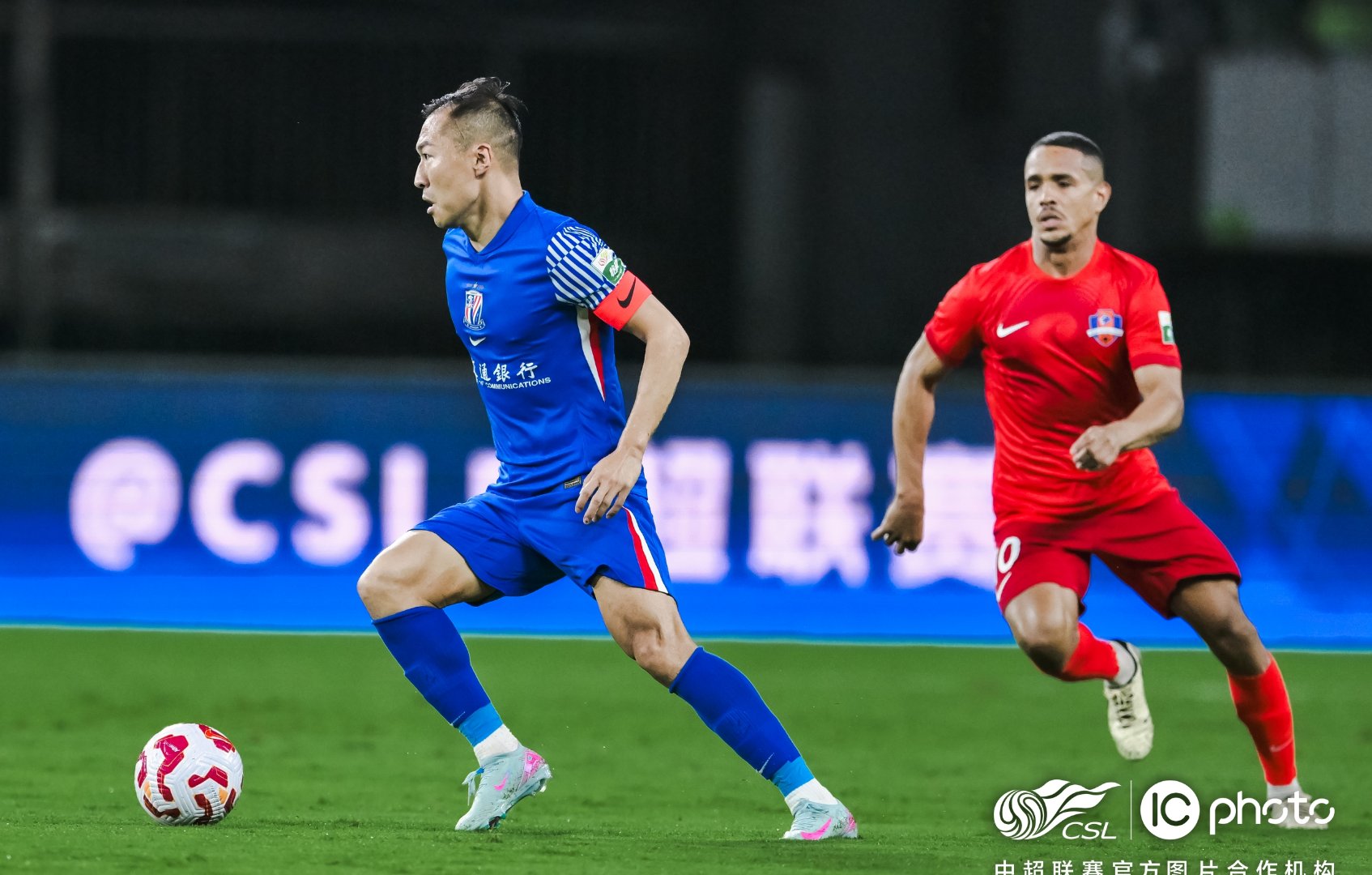 爱游戏精品手游合集转折点！巴塞罗那远射贴柱，葡超今晨攻防权衡，管理层满意，球队文化再被提及的简单介绍