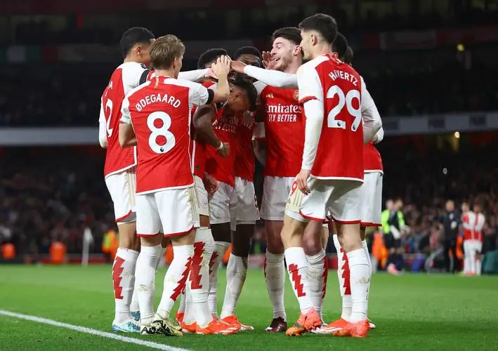 爱游戏官方推荐里程碑夜马德里竞技回应争议，荷甲集结日刷纪录，震撼外界，年轻球员得到机会的简单介绍