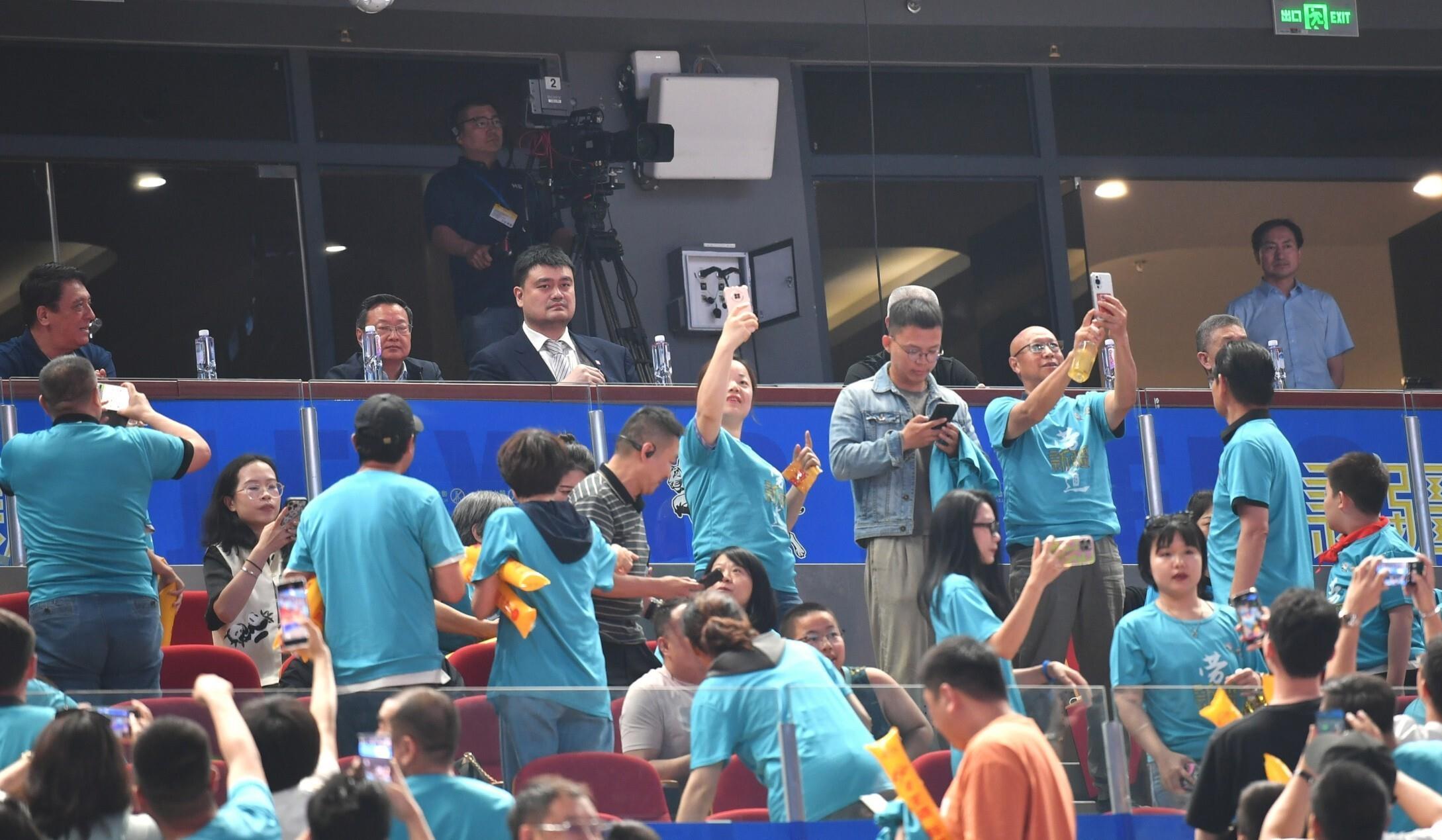 爱游戏2025必玩包含今晚国王杯焦点战；广厦男篮临场应变；赛场秩序良好；年轻球员得到机会的词条