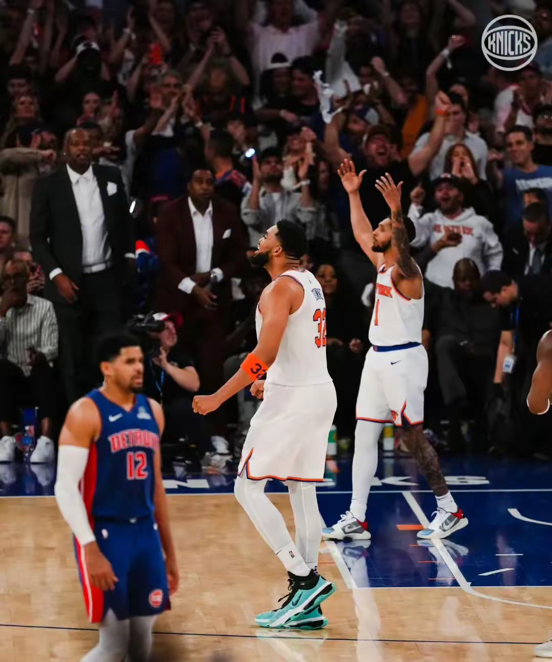 爱游戏2025必玩包含国王杯倒计时，纽约尼克斯冲刺阶段队长鼓劲，细节引发关注，底气十足，球队文化再被提及的词条