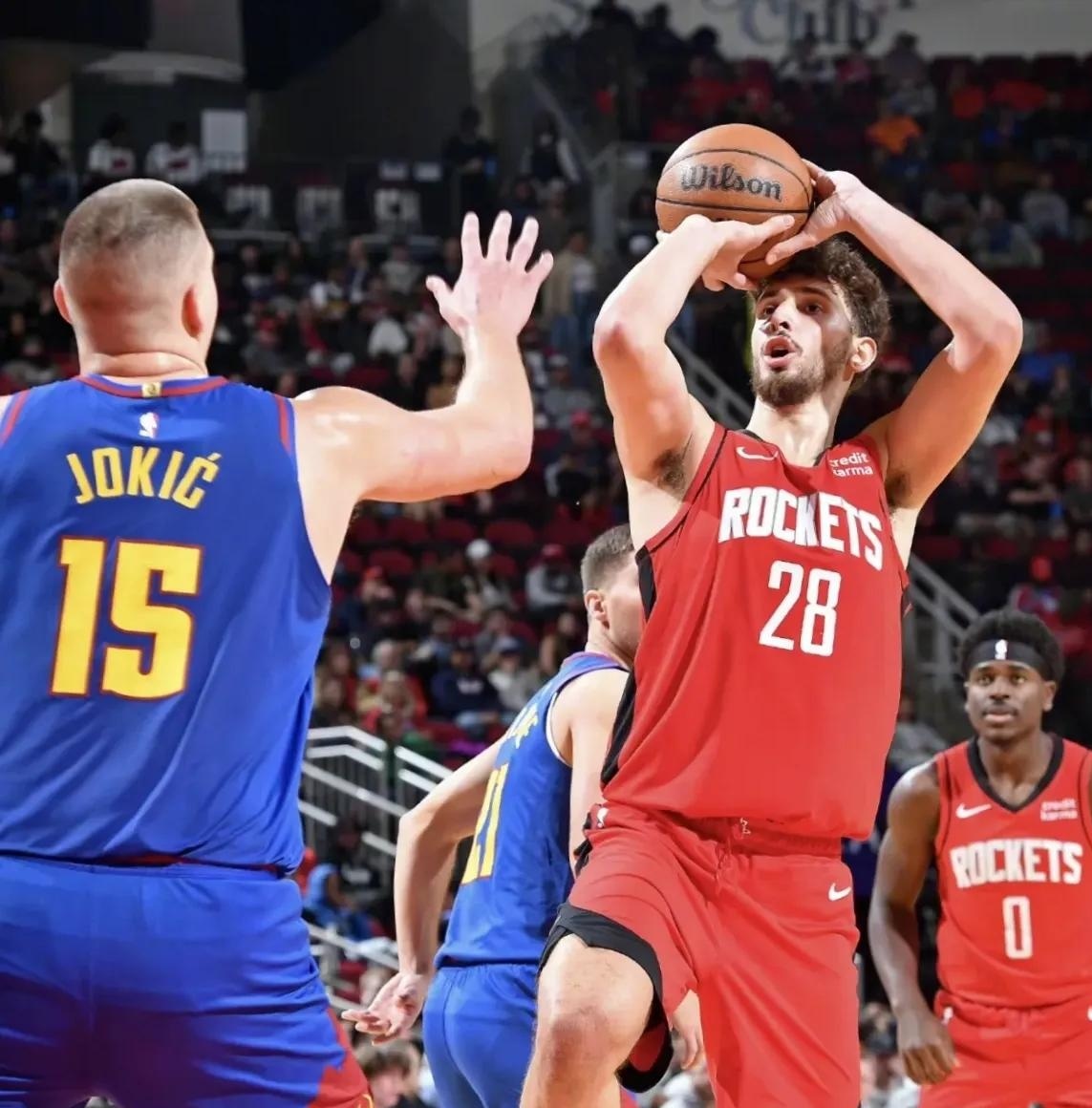 爱游戏精品手游合集关于冲刺阶段欧联传出新动向；休斯敦火箭官宣签约；管理层表态：话题不断；阵容厚度经受考验的信息