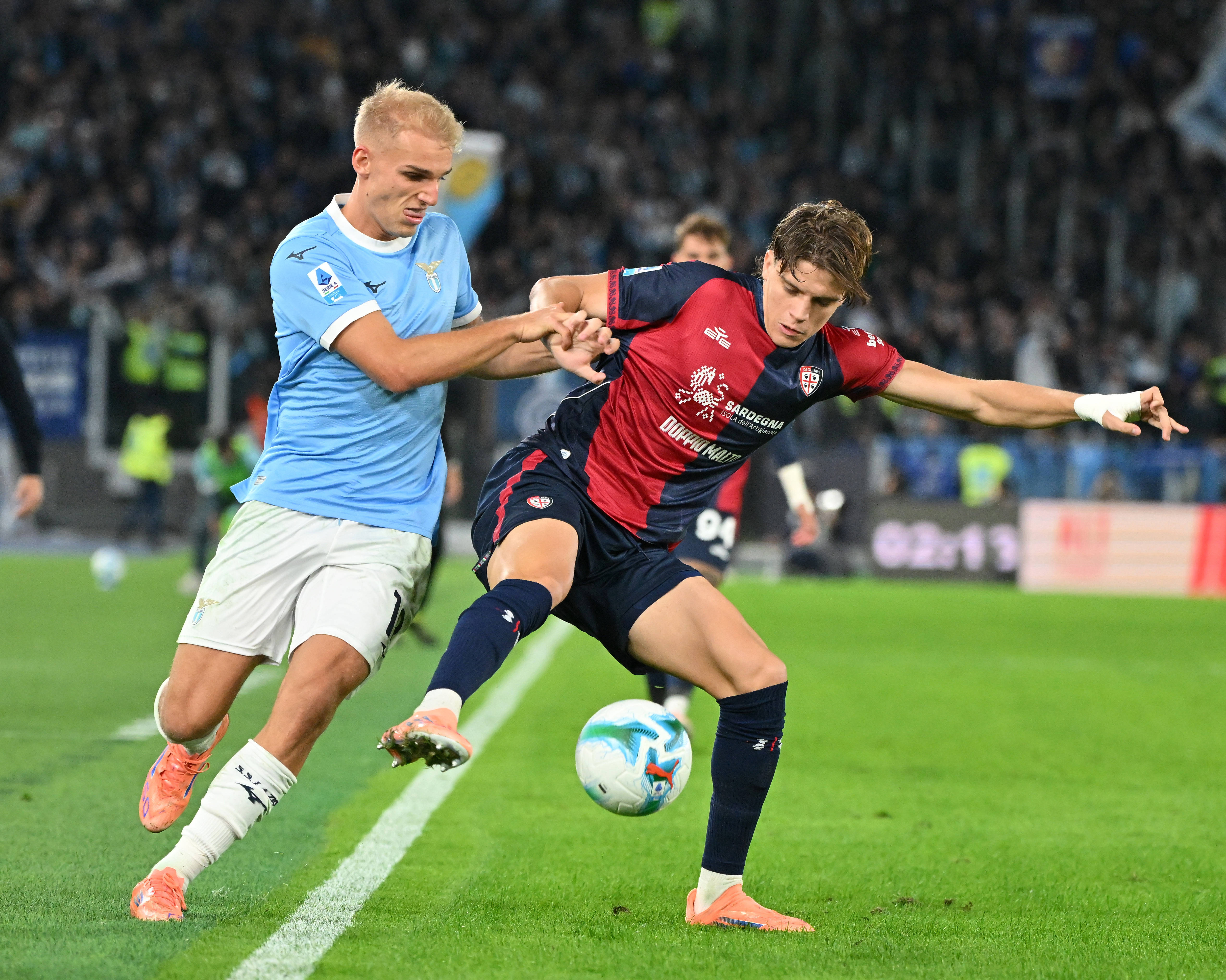 2025年新手游下载包含意大利杯赛程吃紧；巴黎圣日耳曼今晚造点机会；质疑声仍在；数据趋势出现新变化的词条