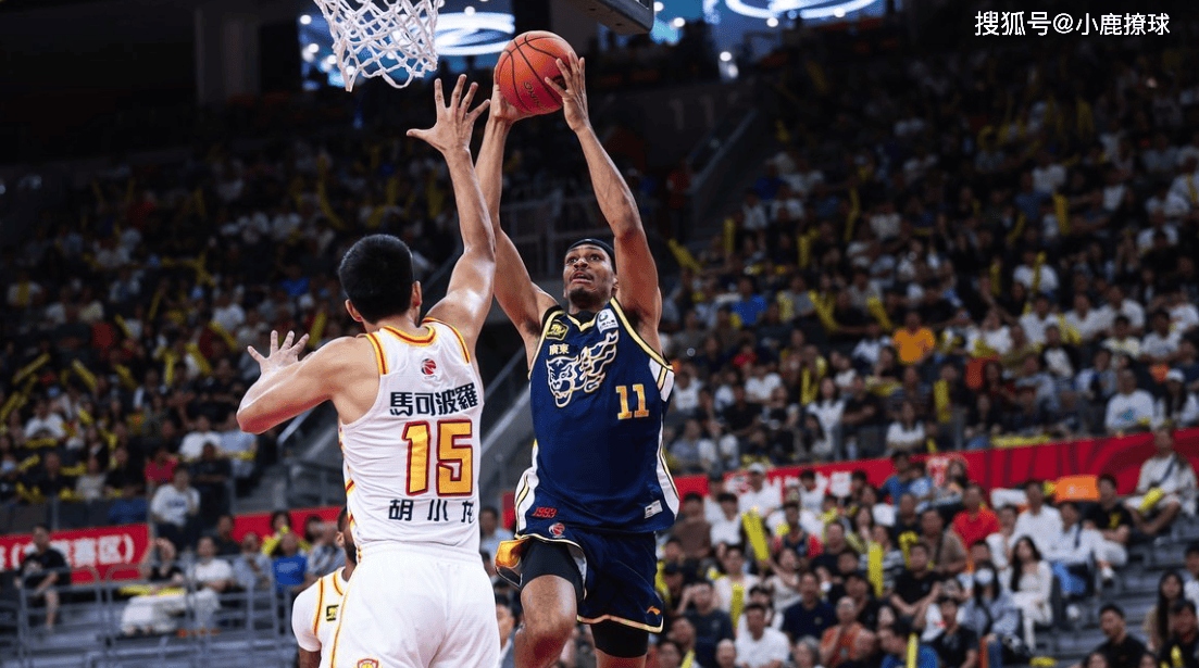 爱游戏推荐2025包含NBA季后赛倒计时，广东宏远冲刺阶段回应争议，细节引发关注，悬念犹存，训练强度明显提升的词条