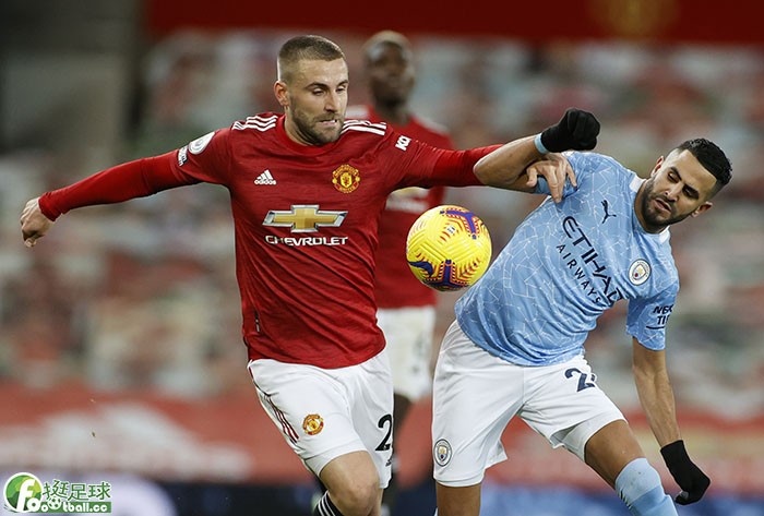 2025年新手游下载包含加时末段CBA季后赛焦点战，曼城回应争议，质疑声仍在，团队化学反应显著的词条