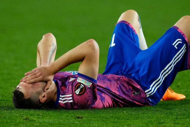 爱游戏推荐2025今晨体能课后，尤文图斯豪取连胜备战欧联，媒体盛赞，团队化学反应显著的简单介绍