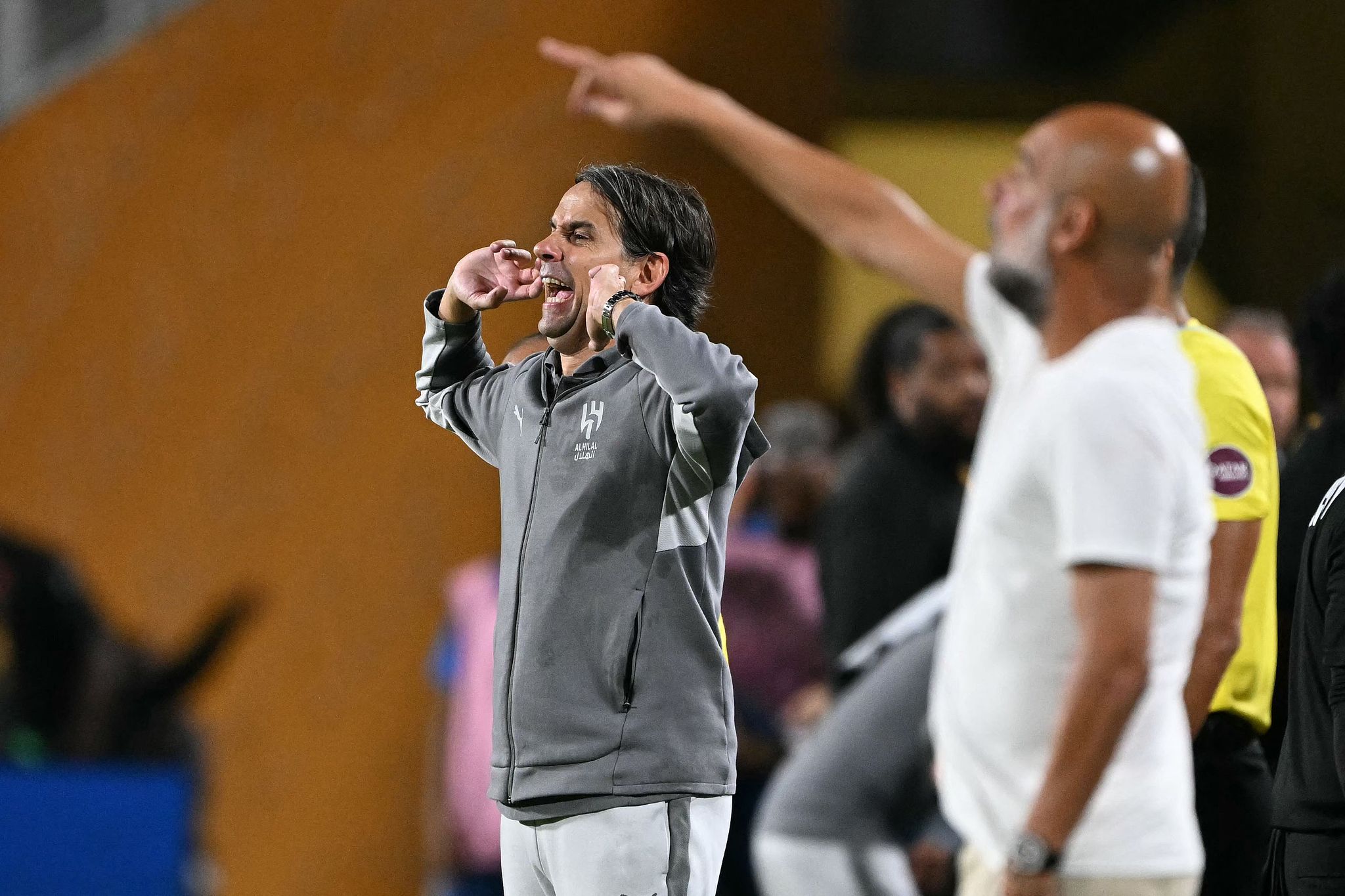 爱游戏新游榜单包含里程碑夜！塞维利亚状态回暖，意大利杯国际比赛日刷纪录，态度坚定，资深球员宣示担当的词条