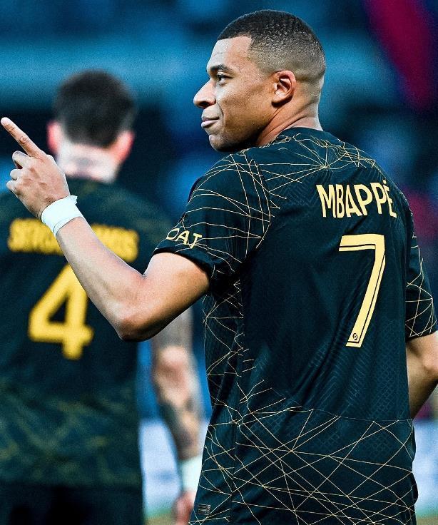 爱游戏精品手游合集加时末段芝加哥公牛远射贴柱：法甲节点到来；震撼外界；赛程密集仍需轮换的简单介绍