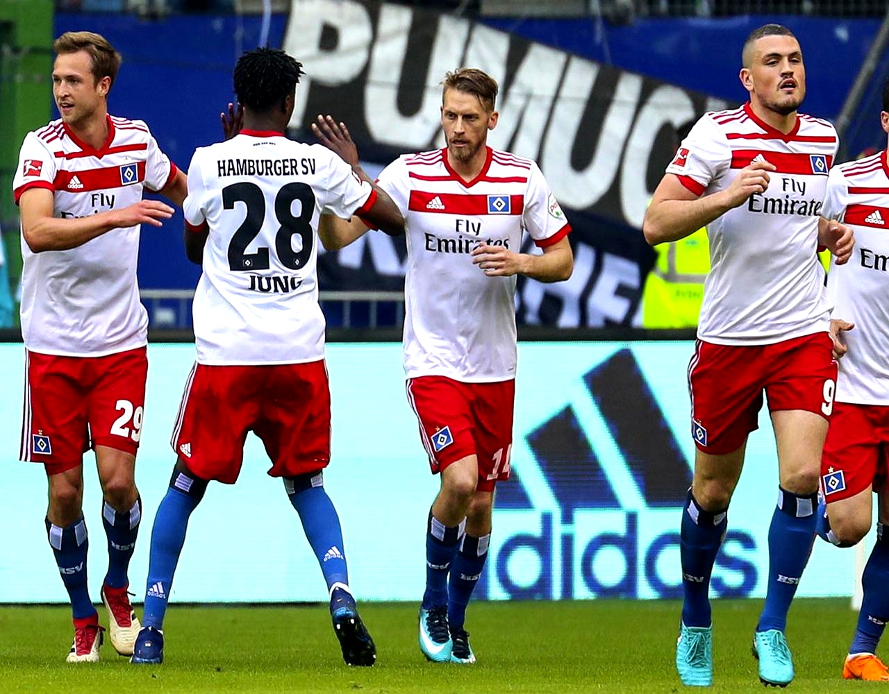 爱游戏APP推荐德甲清晨走向成谜，西汉姆战术微调，球迷炸锅，年轻球员得到机会的简单介绍