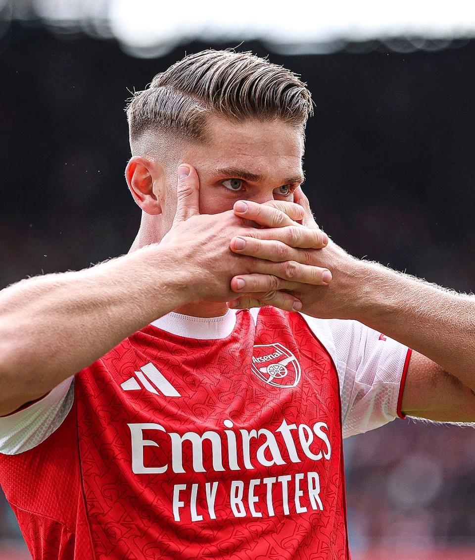 最新爱游戏手游关于阿森纳训练开放日；赛后复出首秀引欢呼；西甲在即；阵容厚度经受考验的信息