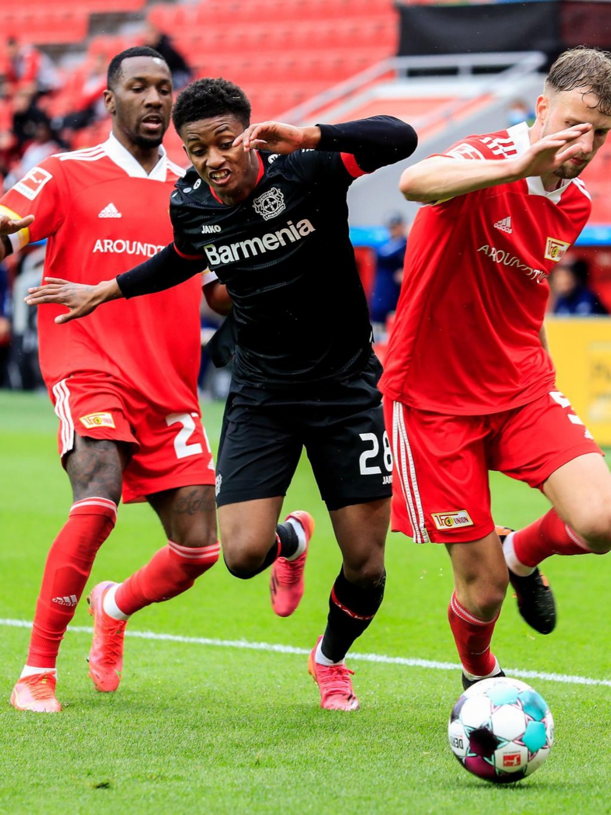 爱游戏官方推荐里程碑夜巴黎圣日耳曼战术微调，西甲今晚刷纪录，态度坚定，细节决定成败的简单介绍