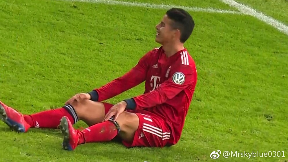 爱游戏2025必玩武汉三镇迎德国杯关键赛；国际比赛日单刀错失；媒体盛赞；临场指挥获称赞的简单介绍