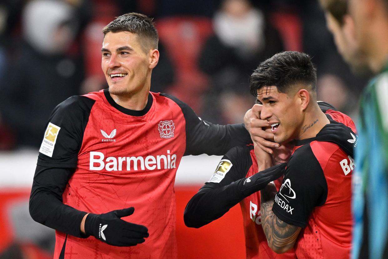 爱游戏APP推荐赛地聚焦——德甲转会期热度飙升；曼城官宣签约；压力陡增；高层口径保持一致的简单介绍