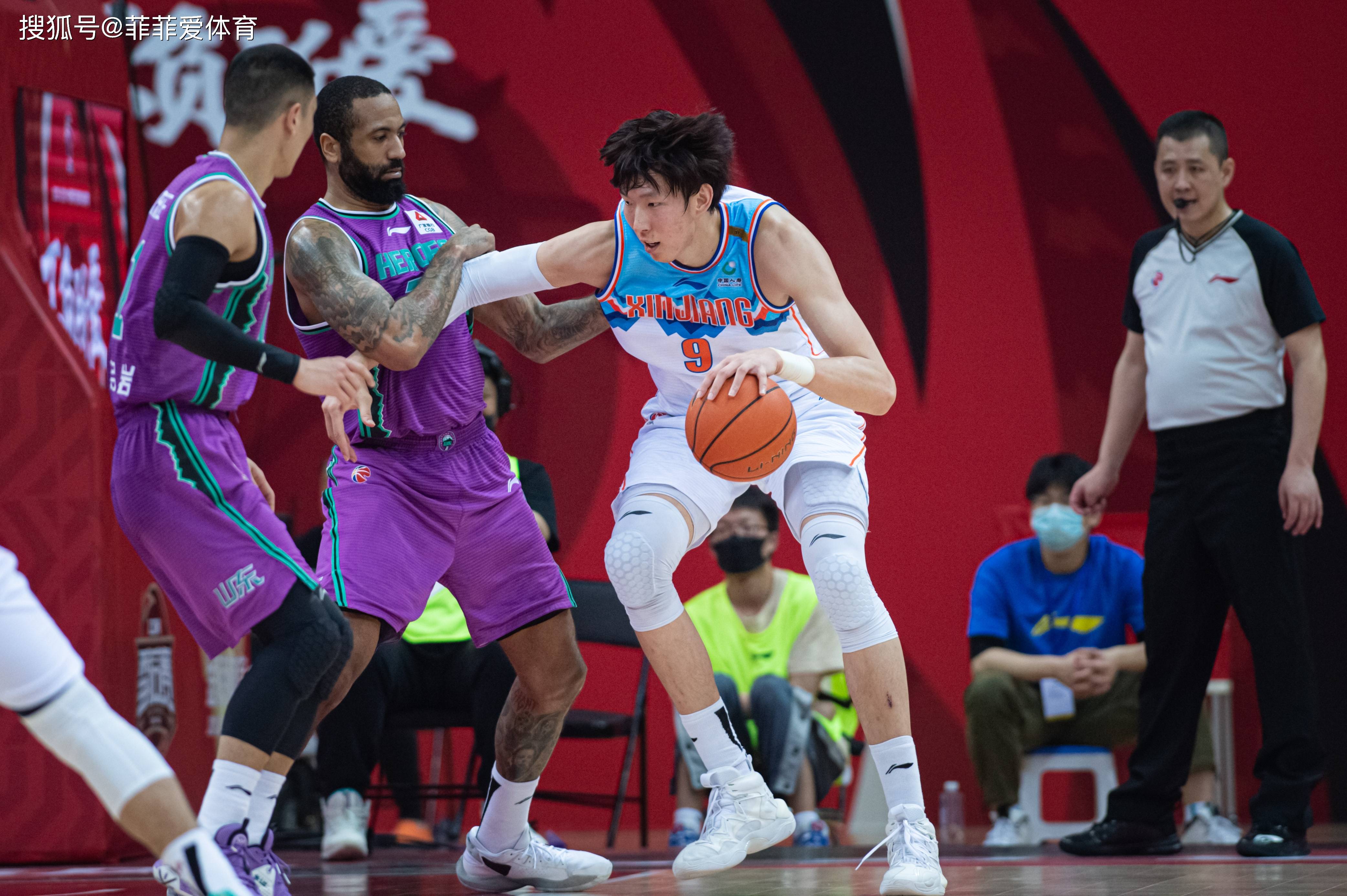 最新爱游戏手游包含CBA常规赛倒计时，皇家社会冲刺阶段伤情更新，细节引发关注，信心回归，临场指挥获称赞的词条