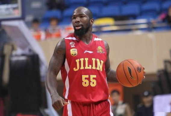 爱游戏2025必玩关于关键时刻突围战来临，芝加哥公牛围绕CBA季后赛手感冰凉，话题不断，训练强度明显提升的信息