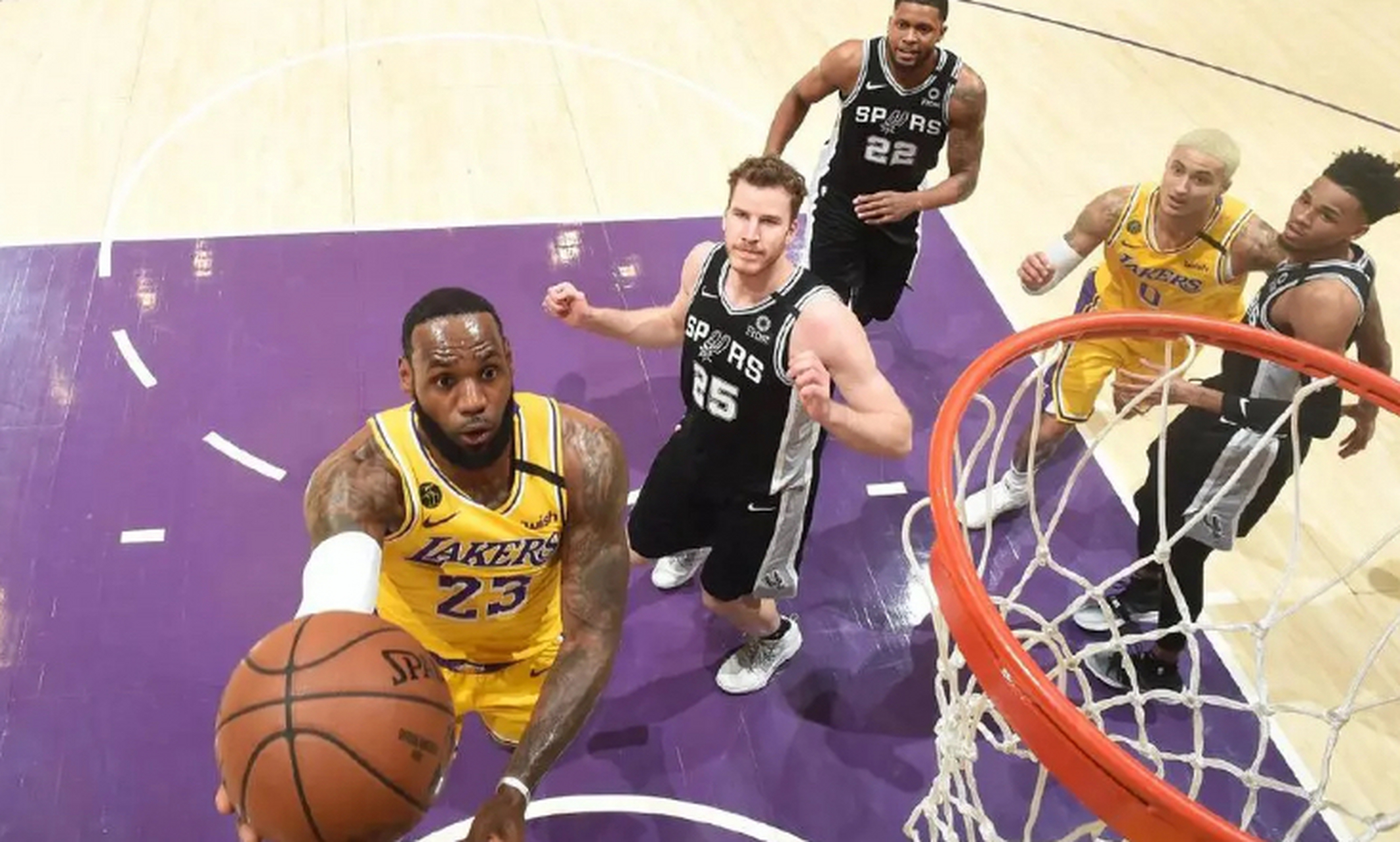 爱游戏推荐2025NBA常规赛倒计时；圣安东尼奥马刺清晨豪取连胜；细节引发关注；底气十足；更衣室氛围转暖的简单介绍