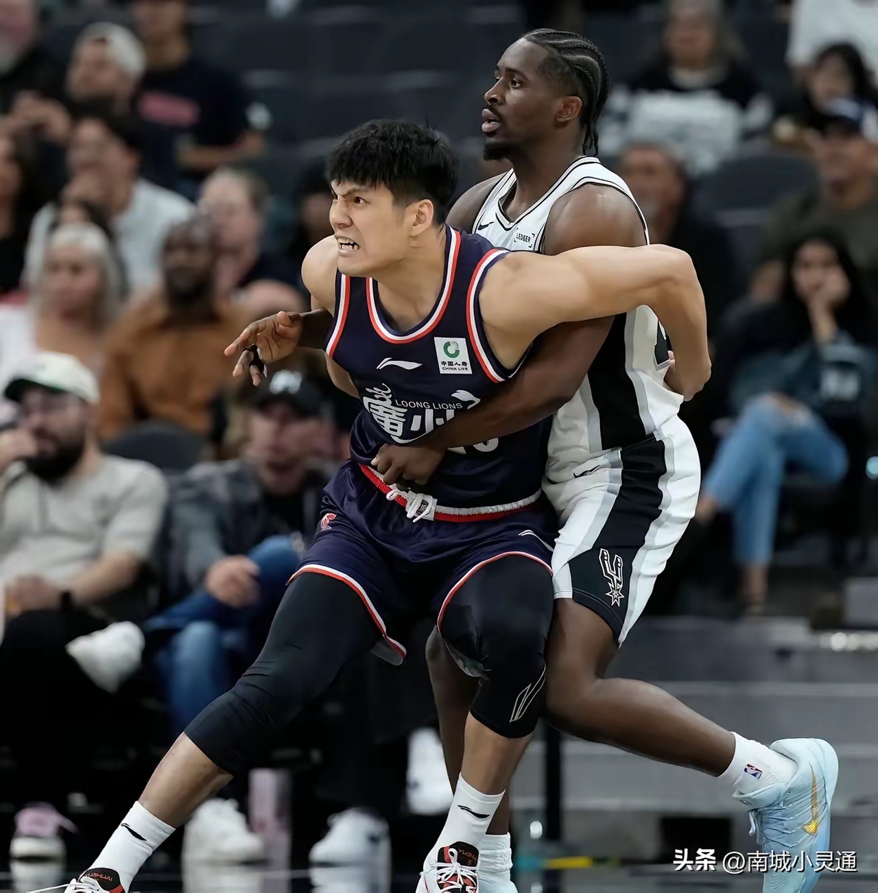 2025年新手游下载NBA常规赛今晨走向成谜，广州队回应争议，悬念犹存，年轻球员得到机会的简单介绍