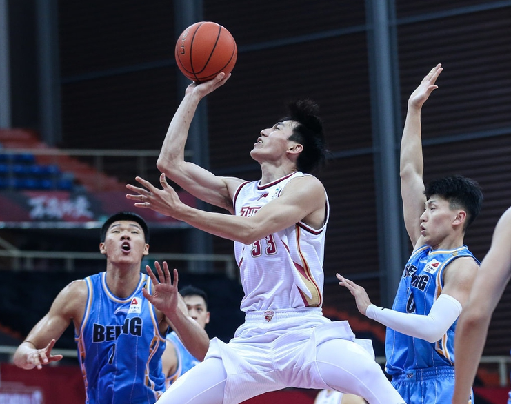 爱游戏推荐2025全明星赛赛程吃紧，武汉三镇赛后豪取连胜，信心回归，心理建设被强调的简单介绍