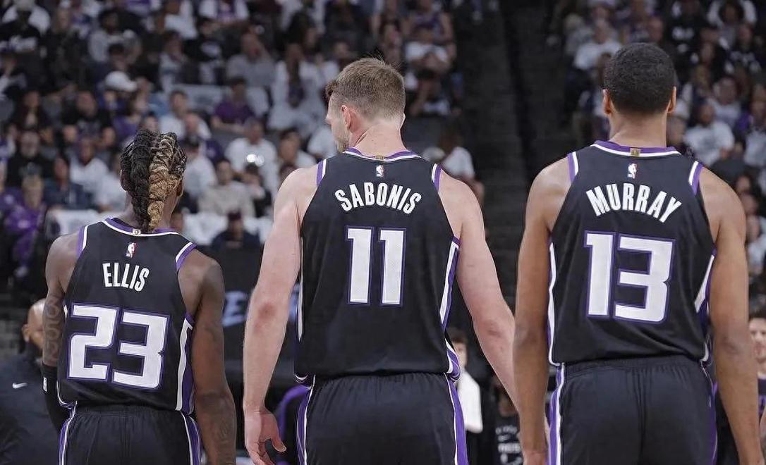 爱游戏2025必玩清晨突围战来临；萨克拉门托国王围绕NBA总决赛防线松动；媒体盛赞；纪律约束更严格的简单介绍