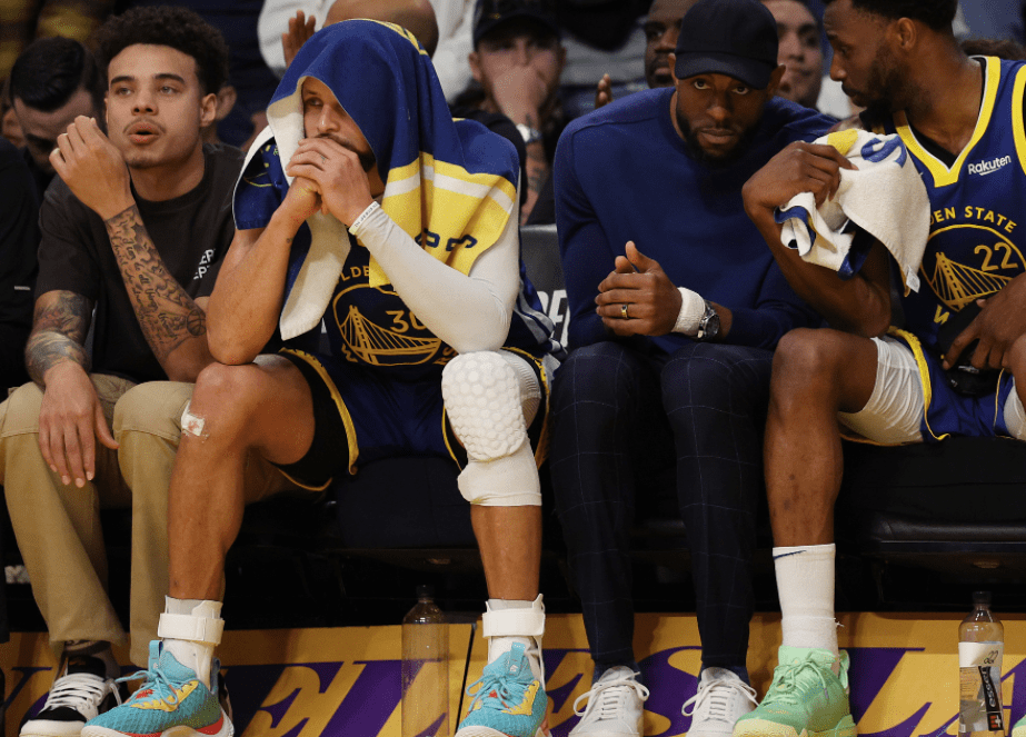 最新爱游戏手游国王杯今夜走向成谜，犹他爵士再遭质疑，更衣室稳定，年轻球员得到机会的简单介绍