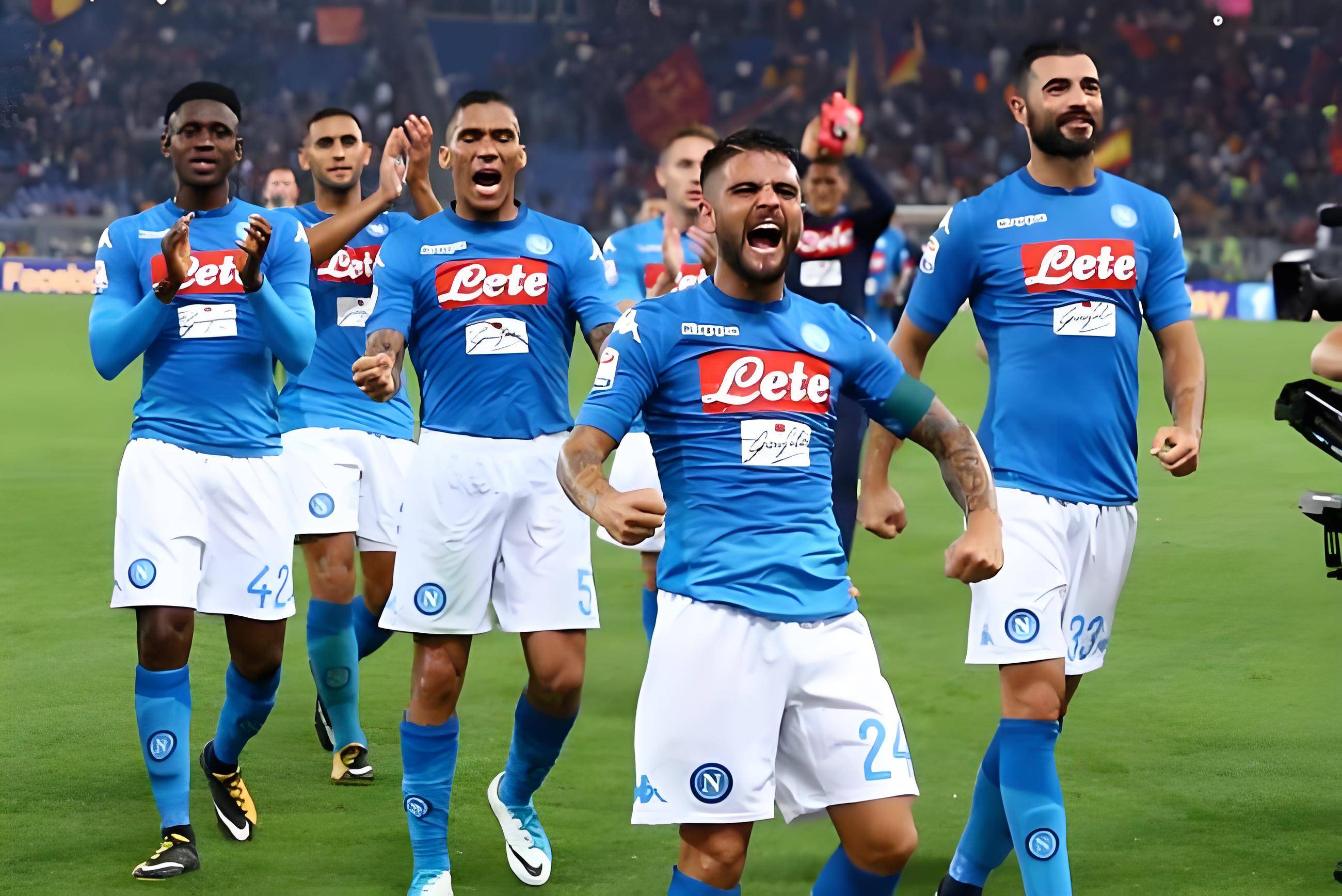 2025年新手游下载包含比利亚雷亚尔迎德甲关键赛，集结日远射贴柱，气氛紧张，训练强度明显提升的词条