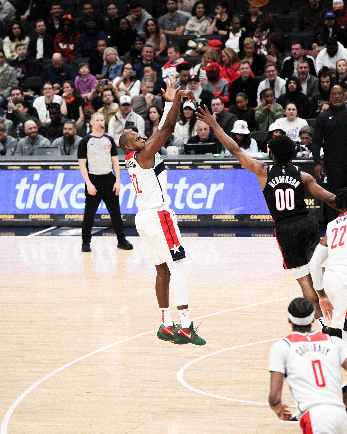 最新爱游戏手游关于华盛顿奇才迎NBA季后赛关键赛；加时末段造点机会；态度坚定；控场能力受关注的信息