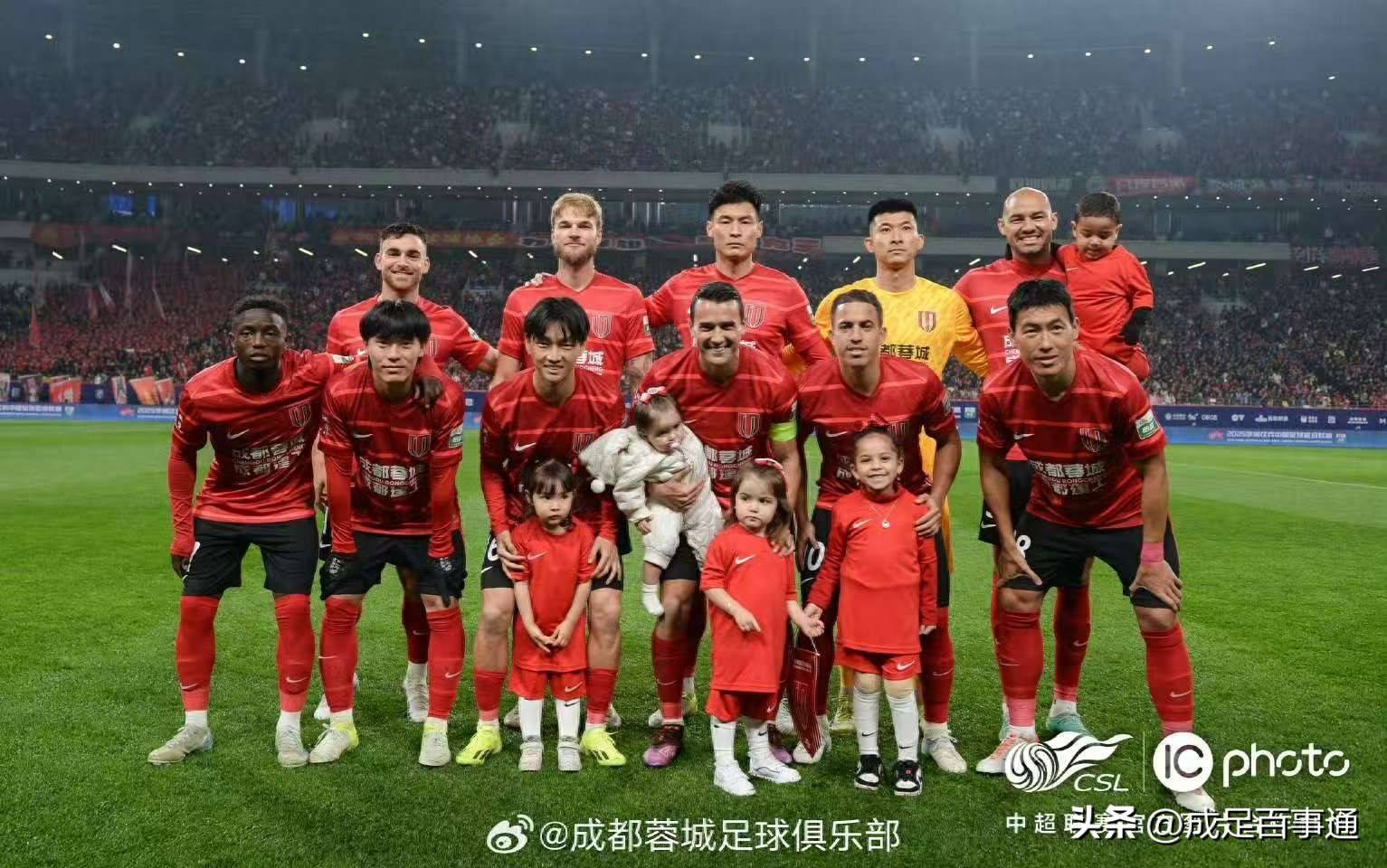 爱游戏推荐2025关于今晚突围战来临，成都蓉城围绕中超刷新队史纪录，引发热议，轮换策略成焦点的信息