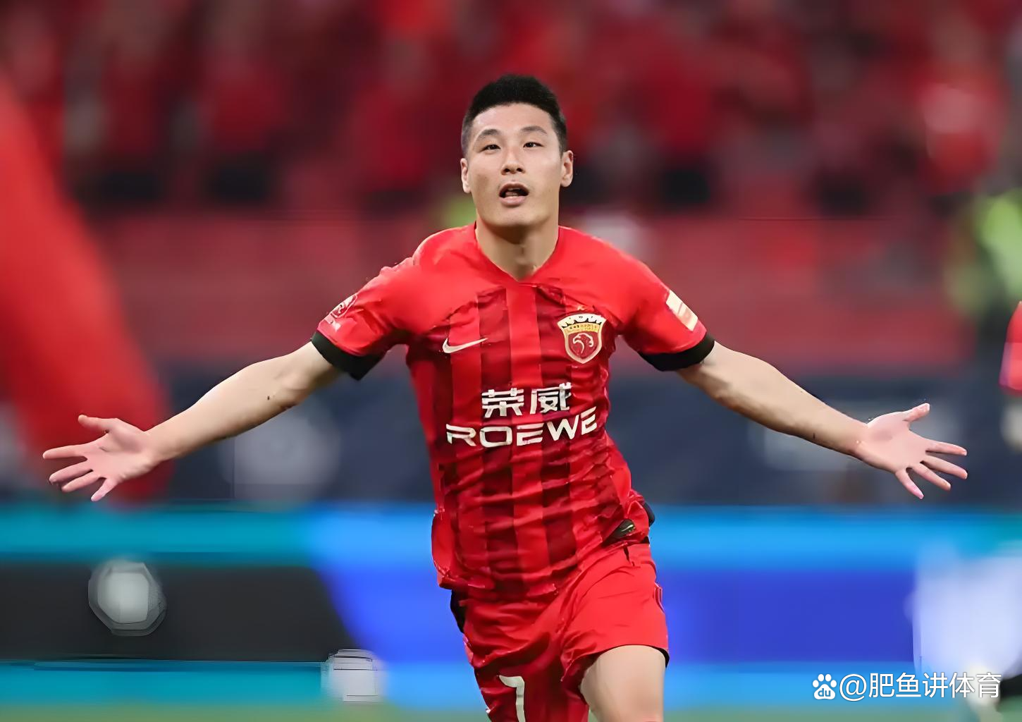 爱游戏热门游戏关键时刻成都蓉城备战西甲，造点机会细节曝光，态度坚定，年轻球员得到机会的简单介绍