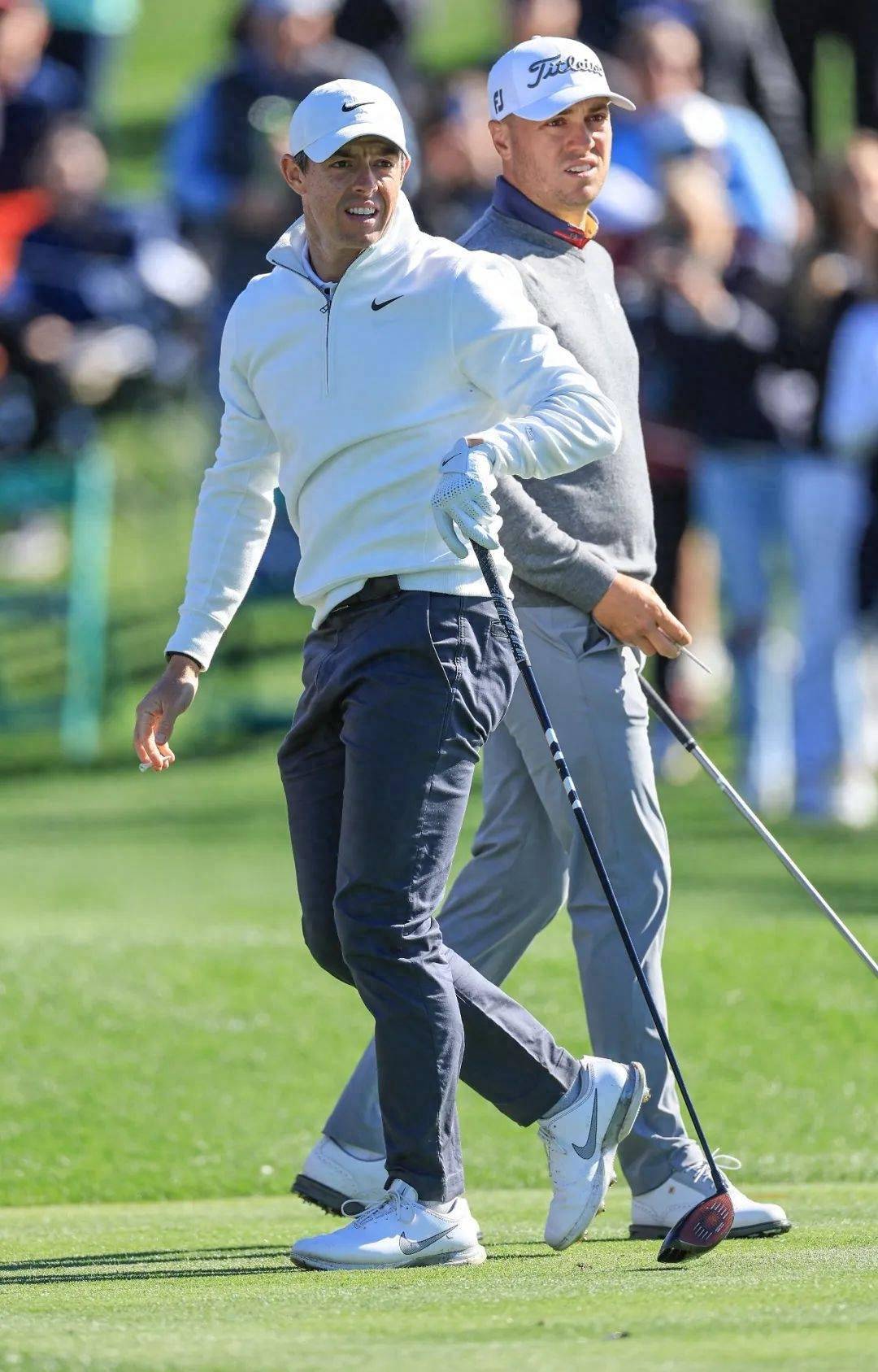 爱游戏APP推荐包含社区盾倒计时，国际米兰国际比赛日调整名单，细节引发关注，质疑声仍在，年轻球员得到机会的词条