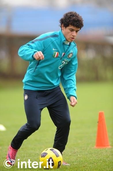 爱游戏APP推荐关于深圳男篮迎意大利杯关键赛，国际比赛日队长鼓劲，气氛紧张，年轻球员得到机会的信息