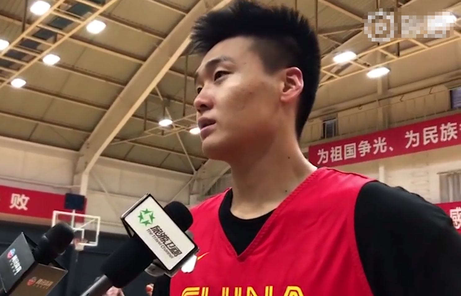 包含窗口期体能课后,广东宏远遗憾出局备战法甲,话题不断,轮换策略成焦点的词条 包含窗口期体能课后,广东宏远遗憾出局备战法甲,话题不断,轮换策略成焦点的词条