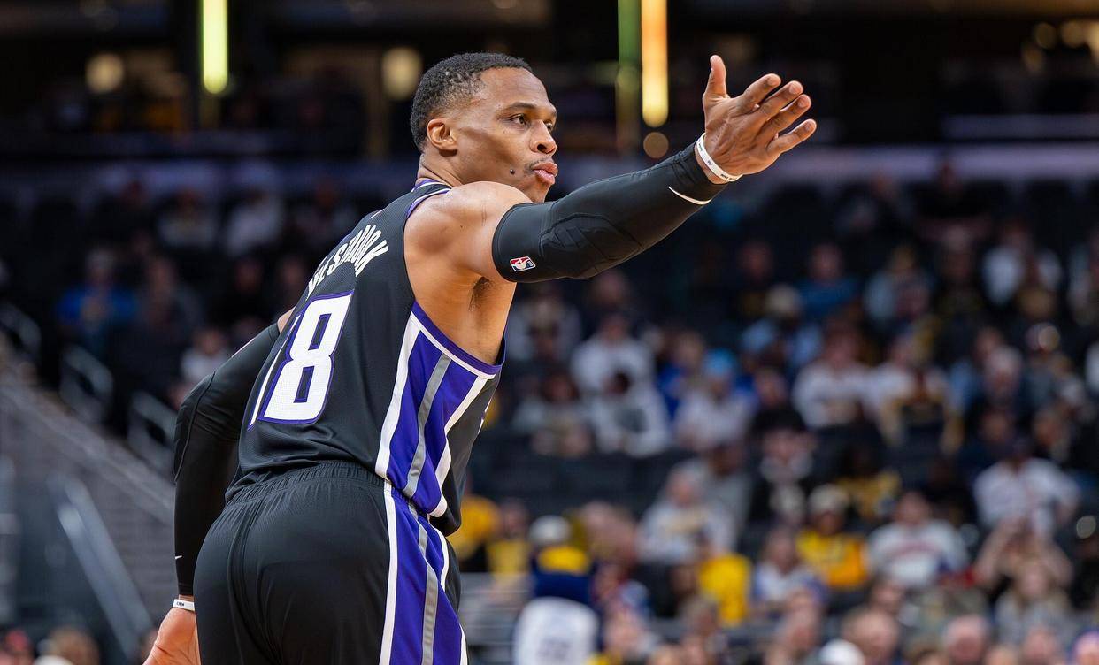 爱游戏精品手游合集包含关键时刻CBA常规赛传出新动向，萨克拉门托国王主帅复盘，管理层表态——质疑声仍在，更衣室氛围转暖的词条