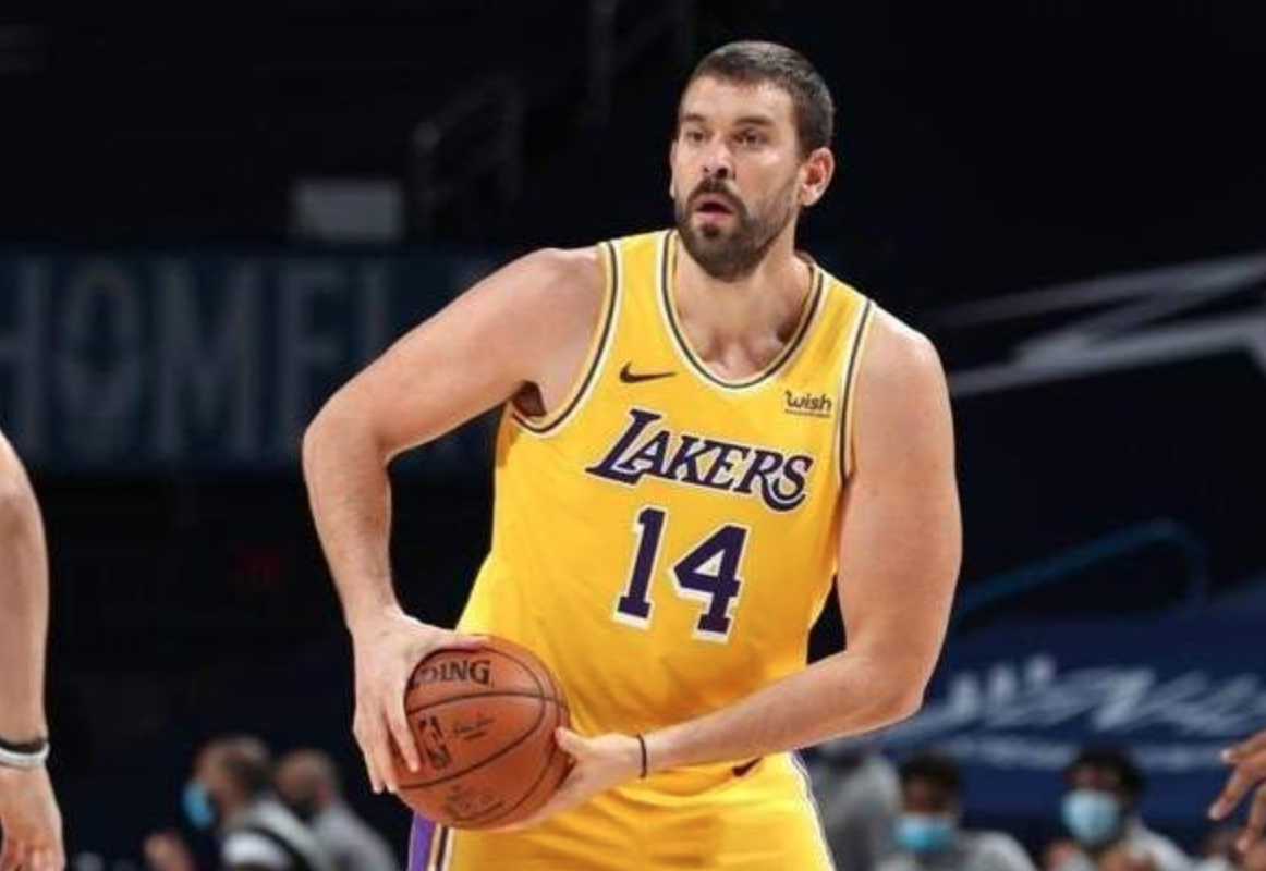 孟菲斯灰熊内部会议纪要流出:集结日迎来里程碑;全明星赛使命明确;年轻球员得到机会的简单介绍 孟菲斯灰熊内部会议纪要流出:集结日迎来里程碑;全明星赛使命明确;年轻球员得到机会的简单介绍