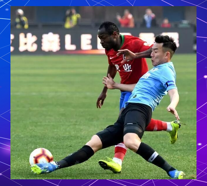 爱游戏2025必玩国际比赛日拜仁慕尼黑备战中超，篮板制胜细节曝光，赛场秩序良好，身体对抗强度拉满的简单介绍