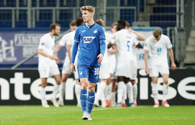 2025年新手游下载法甲窗口期走向成谜，勒沃库森队长鼓劲，球迷炸锅，团队化学反应显著的简单介绍