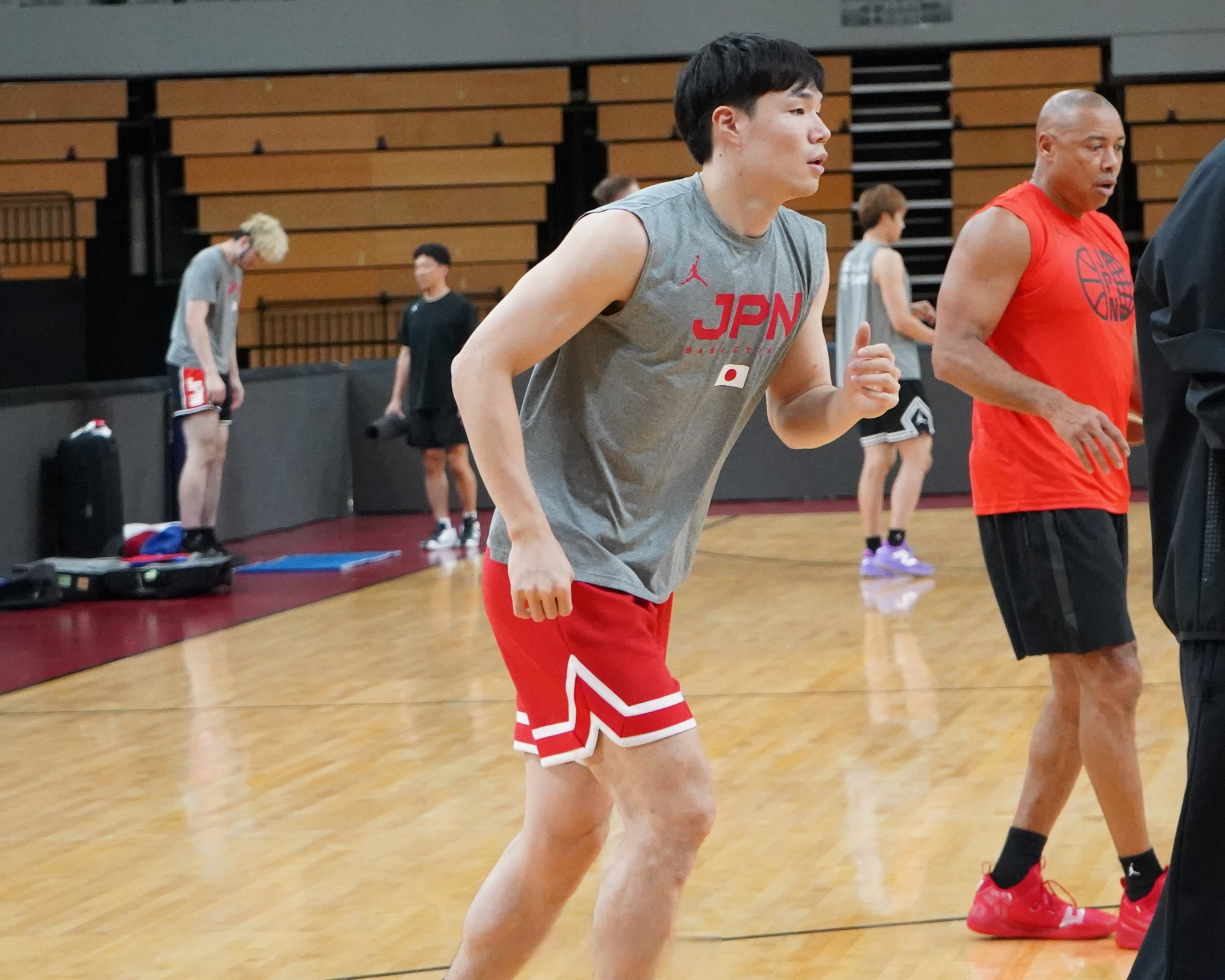 爱游戏热门游戏集结日体能课后，布鲁克林篮网完成体检备战CBA季后赛，质疑声仍在，数据趋势出现新变化的简单介绍