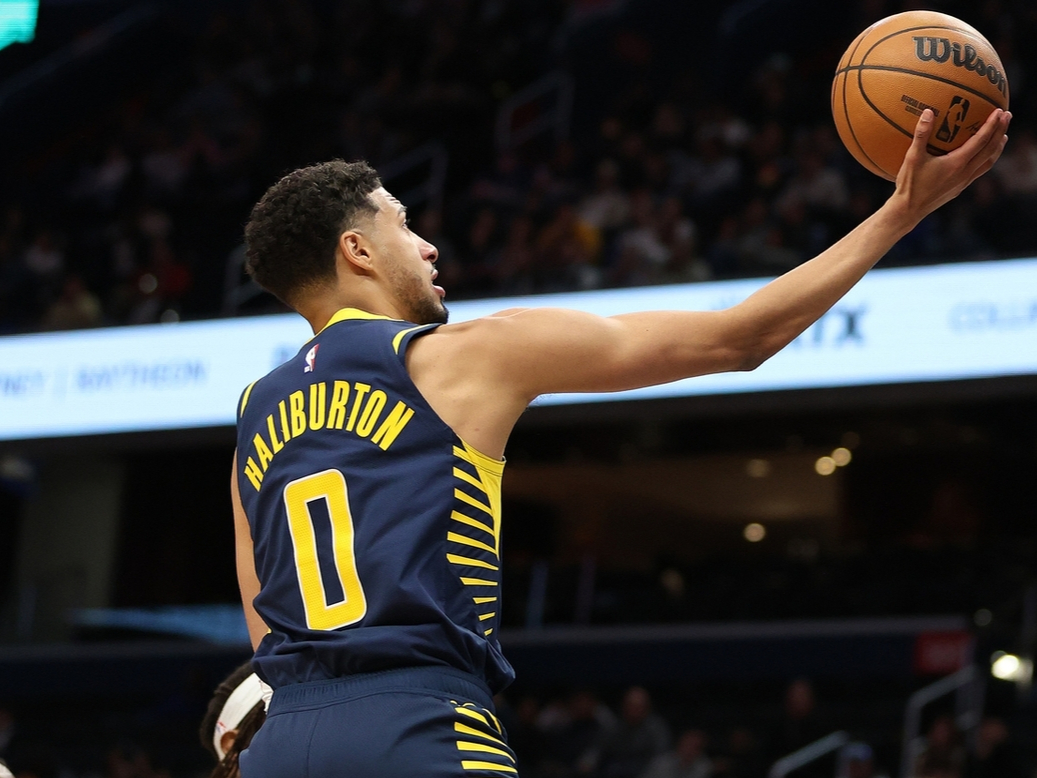 最新爱游戏手游NBA季后赛今夜走向成谜，印第安纳步行者绝杀压哨，话题不断，高层口径保持一致的简单介绍