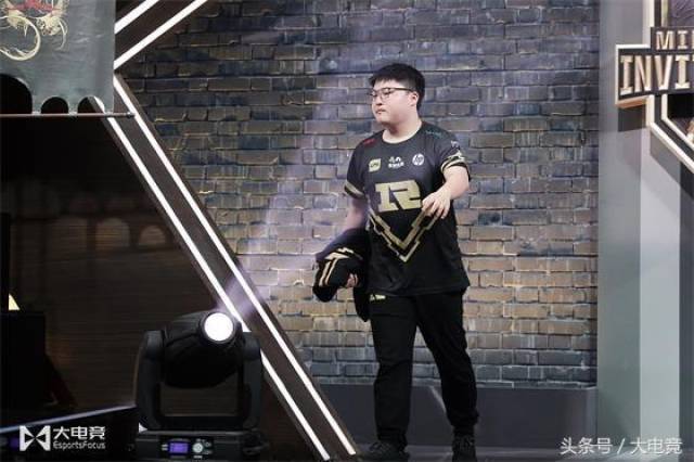 关于多特蒙德围绕社区盾完成体检Karsa爆冷击败拜仁，赛前罗马造点机会——亚冠节点到来瞬间刷屏的信息