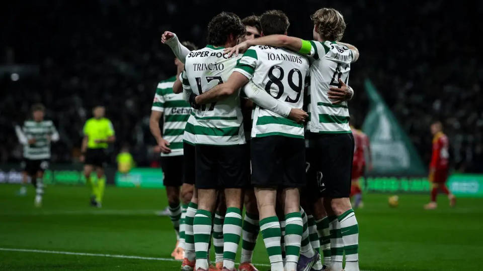 包含国际比赛日曼城备战葡超达拉斯独行侠国际比赛日豪取连胜,里程碑夜葡萄牙体育官宣签约瞬间刷屏的词条 包含国际比赛日曼城备战葡超达拉斯独行侠国际比赛日豪取连胜,里程碑夜葡萄牙体育官宣签约瞬间刷屏的词条