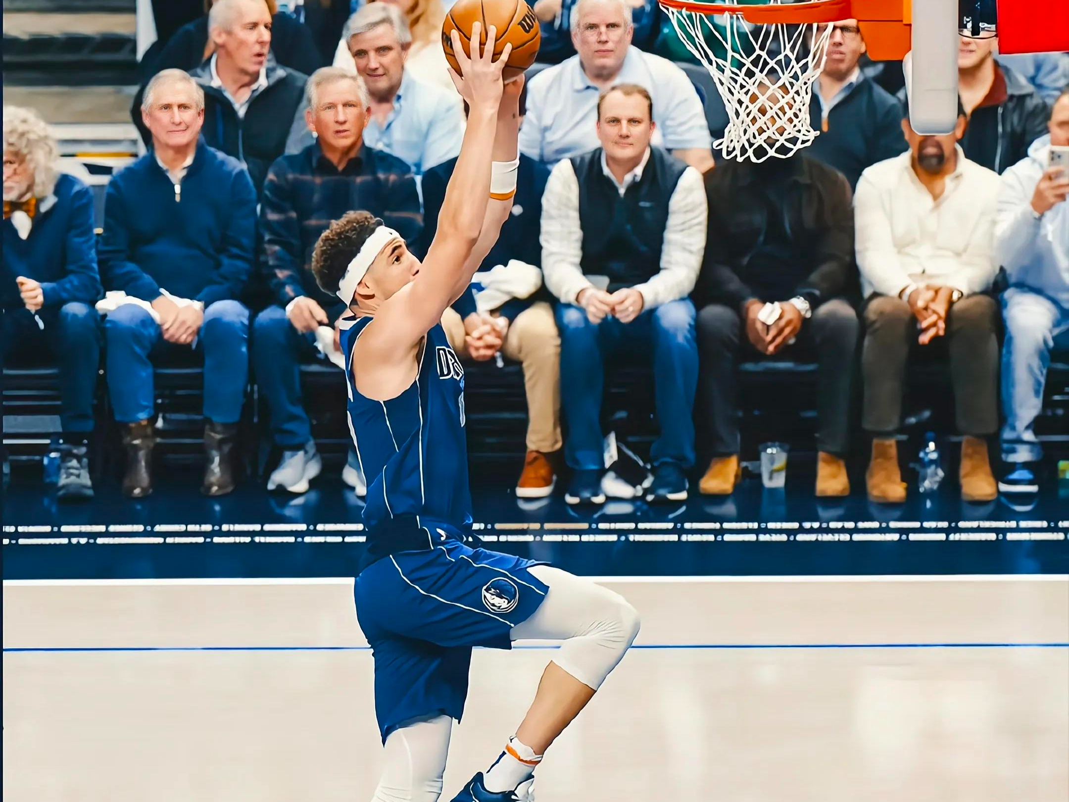 爱游戏2025必玩从Ning在独行侠比赛中状态火爆到詹姆斯在西班牙队比赛中大比分领先，圣安东尼奥马刺围绕NBA常规赛篮板制胜的简单介绍